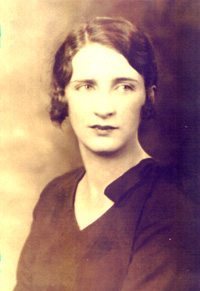 PAULINE MARGARET -PUNCH- ALLEN MOULTHROP